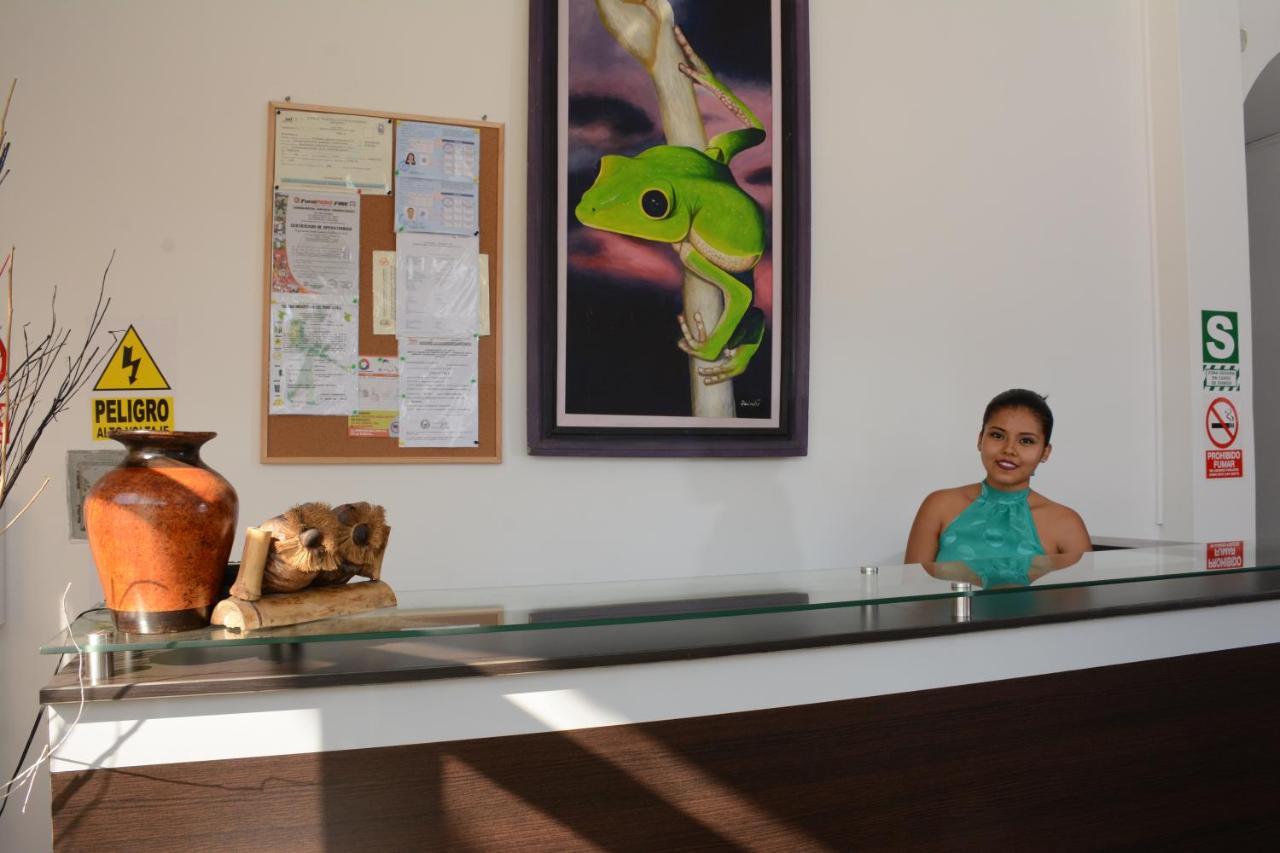 Hostal Casa Blanca Тарапото Экстерьер фото