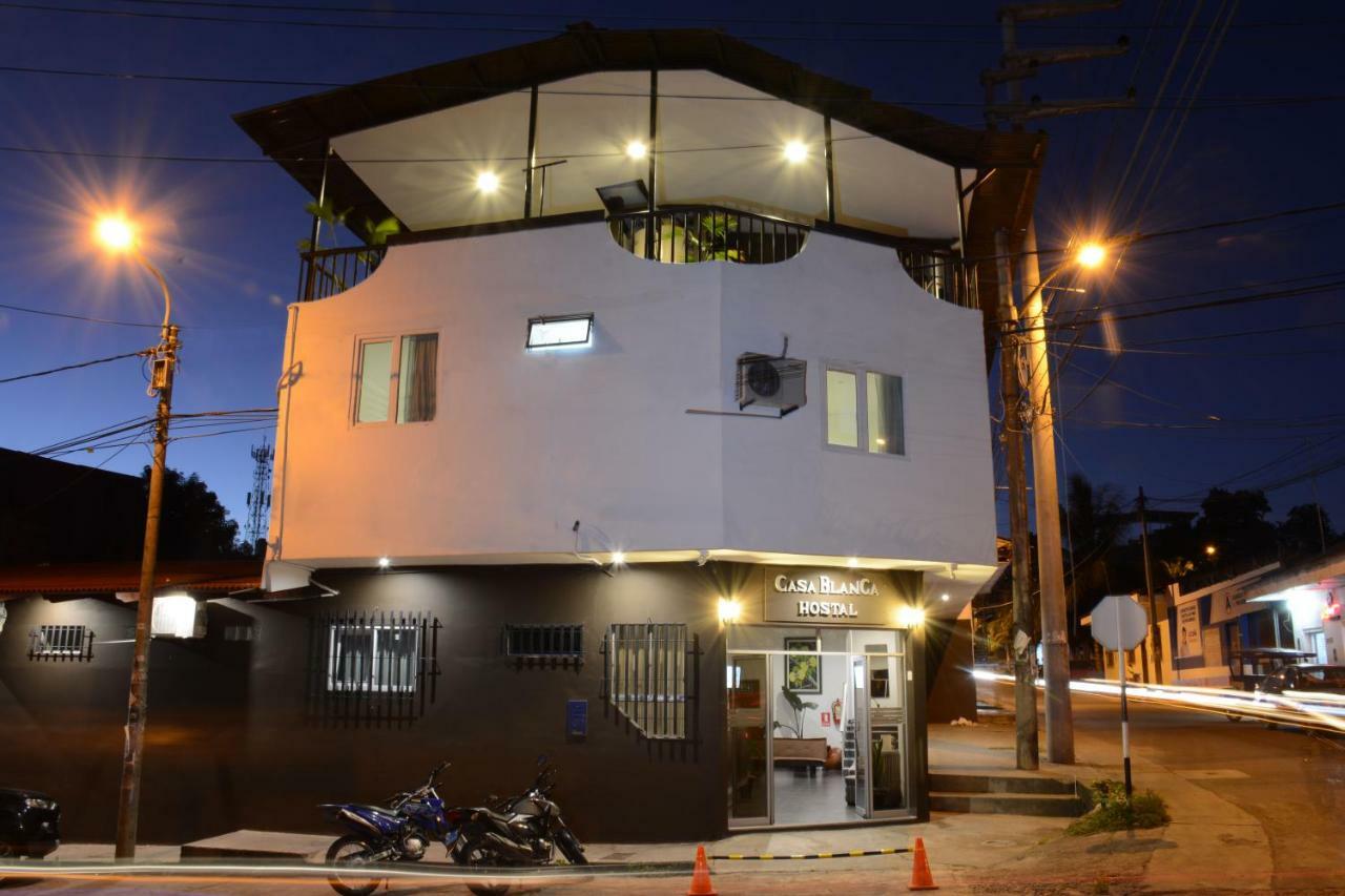 Hostal Casa Blanca Тарапото Экстерьер фото